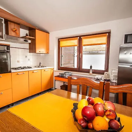 Schoenes Mit Klima, Wlan, Haustiere Erlaubt Apartment Baska (Krk)